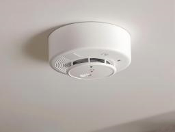 From a Technical Perspective: How Does a Smoke Detector Detect Early Smoke of a Fire?